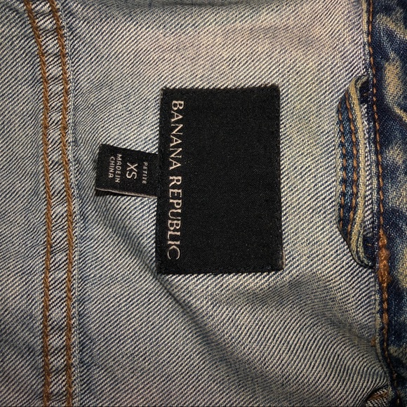 Adjustable jean jacket - Picture 4 of 4